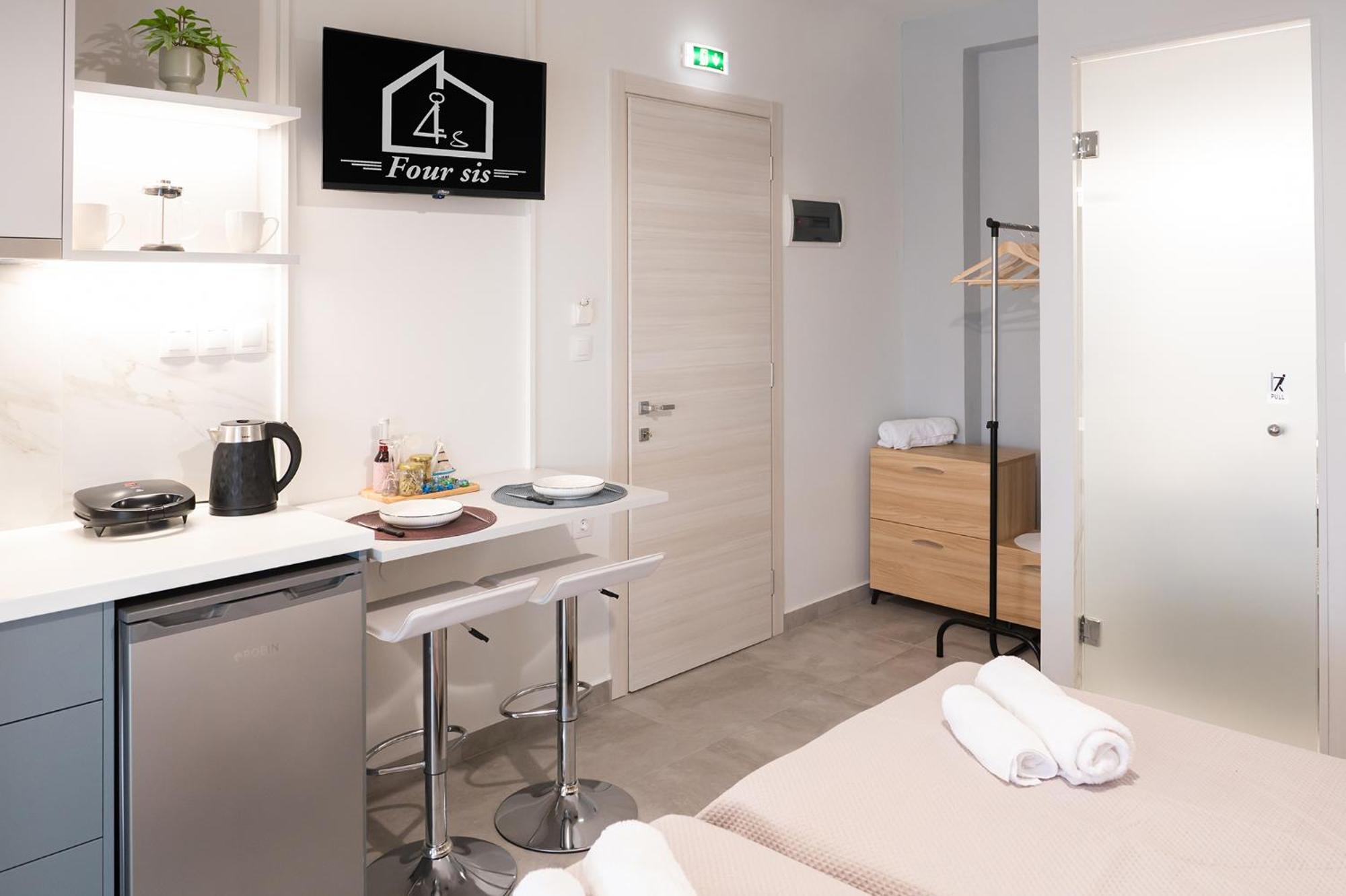 Four Sis Rooms Mangana Exterior foto